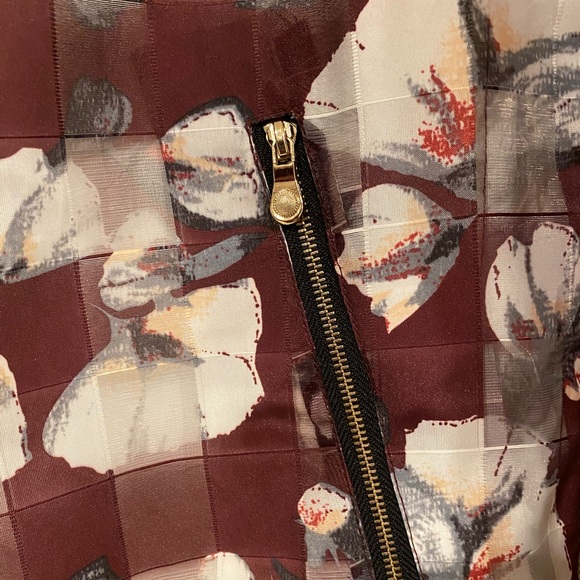 **LIKE NEW** Soot & Ty London. Bomber Jacket. Size M. - Picture 5 of 6